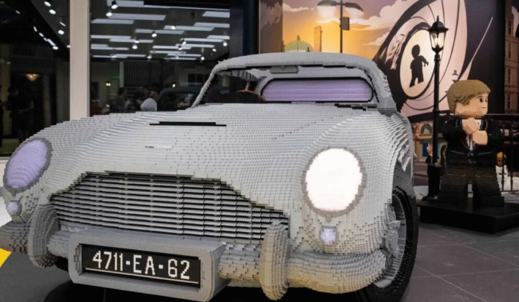 LEGO RECREATES 007 ASTON MARTIN DB5