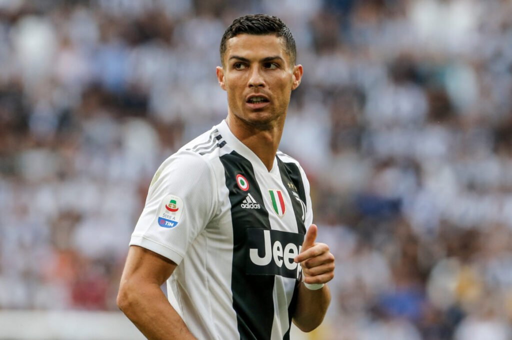 RONALDO’S MOVEMENT AGAINST COCA-COLA COSTS THEM $4 BILLION