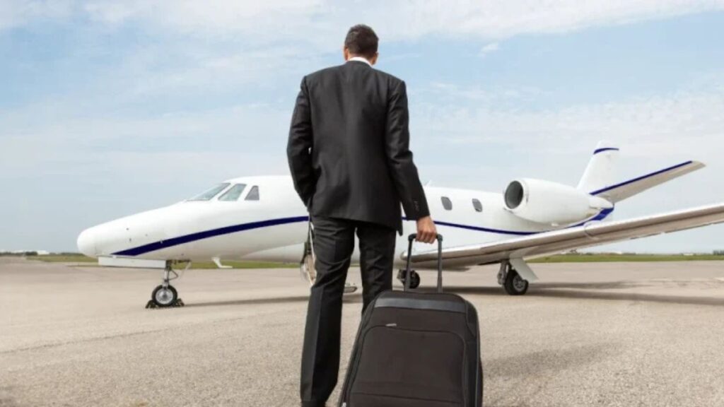 Time Savings with Private Plane Charter for Business Travel