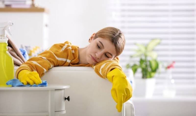 The Lazy Person’s Guide to a Cleaner Bathroom