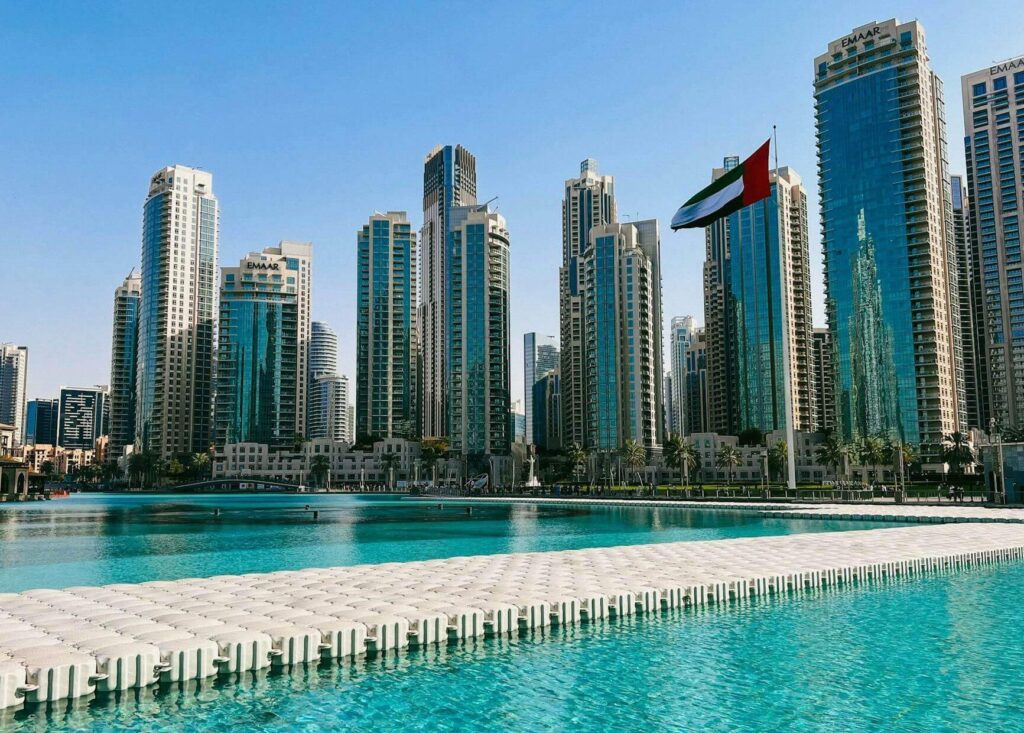 A Guide to Living Well in Dubai: Real Estate Tips for First-Time Investors